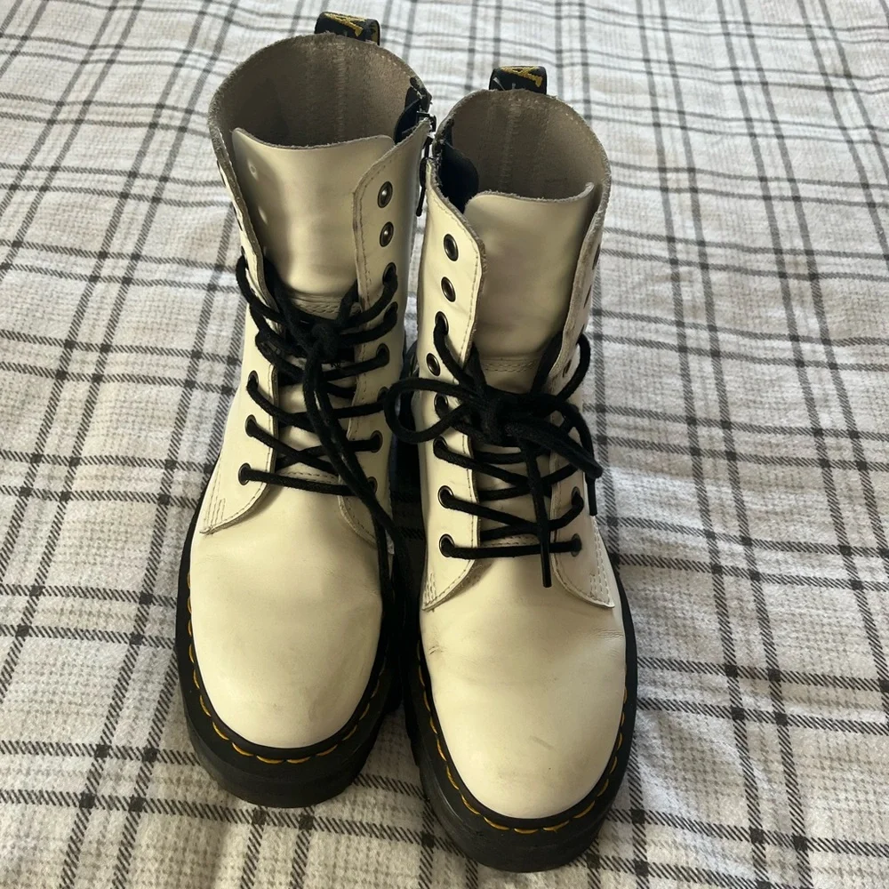 White‎ doc martens Jaden platform boots